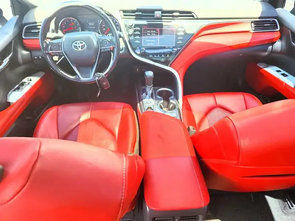 4T1B61HK8KU254646 2019 TOYOTA CAMRY - Image 8