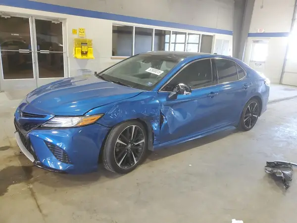 4T1B61HK8KU273102 2019 TOYOTA CAMRY - Image 1