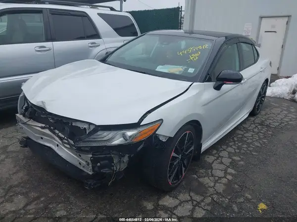 4T1B61HK8KU276646 2019 TOYOTA CAMRY - Image 2