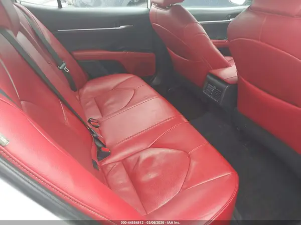 4T1B61HK8KU276646 2019 TOYOTA CAMRY - Image 8