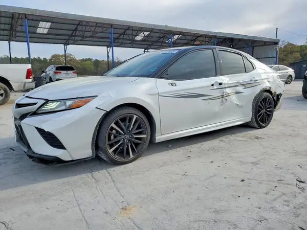 4T1B61HK8KU293088 2019 TOYOTA CAMRY - Image 1