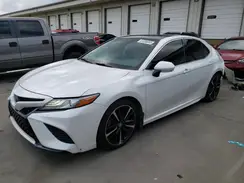 4T1B61HK8KU743693 2019 TOYOTA CAMRY