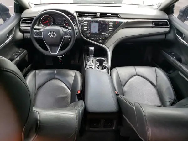 4T1B61HK8KU743693 2019 TOYOTA CAMRY - Image 8