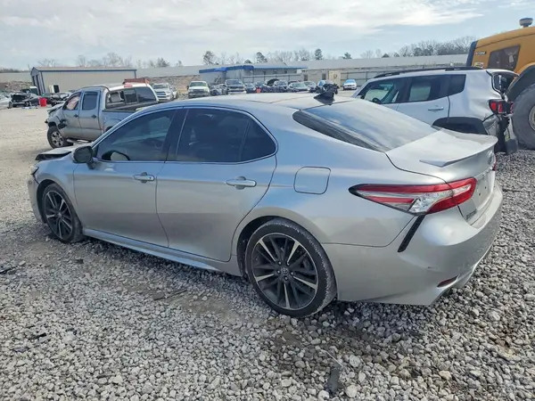 4T1B61HK8KU746187 2019 TOYOTA CAMRY - Image 2