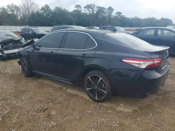 4T1B61HK8KU749655 2019 TOYOTA CAMRY - Image 2