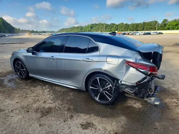 4T1B61HK8KU753429 2019 TOYOTA CAMRY - Image 2
