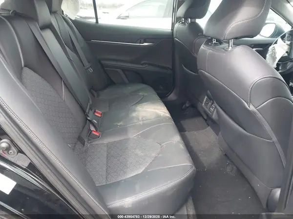 4T1B61HK8KU757724 2019 TOYOTA CAMRY - Image 8