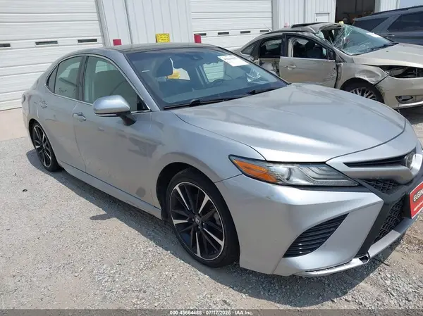 4T1B61HK8KU767377 2019 TOYOTA CAMRY - Image 1