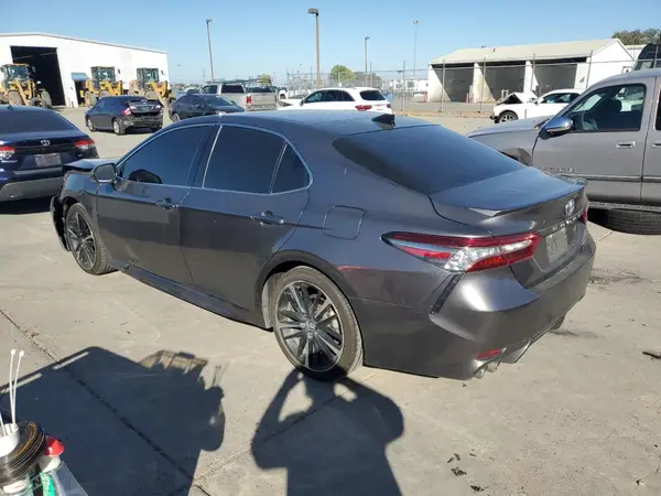 4T1B61HK8KU771865 2019 TOYOTA CAMRY - Image 2