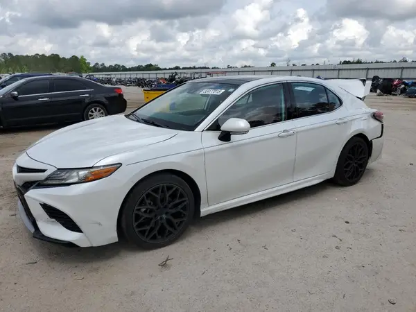 4T1B61HK8KU779805 2019 TOYOTA CAMRY - Image 1