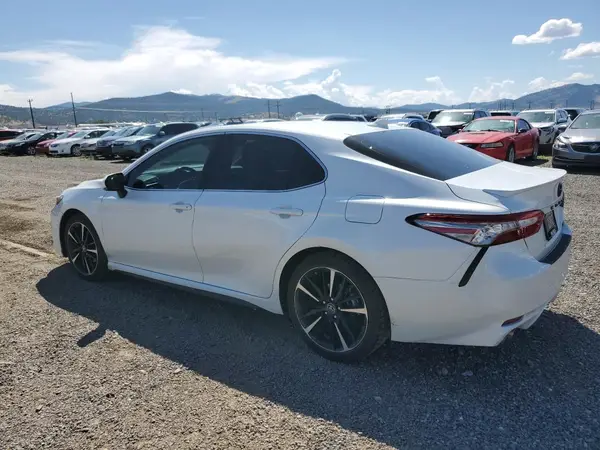 4T1B61HK8KU815346 2019 TOYOTA CAMRY - Image 2