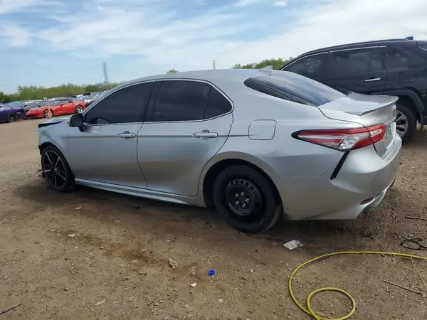 4T1B61HK8KU834639 2019 TOYOTA CAMRY - Image 2