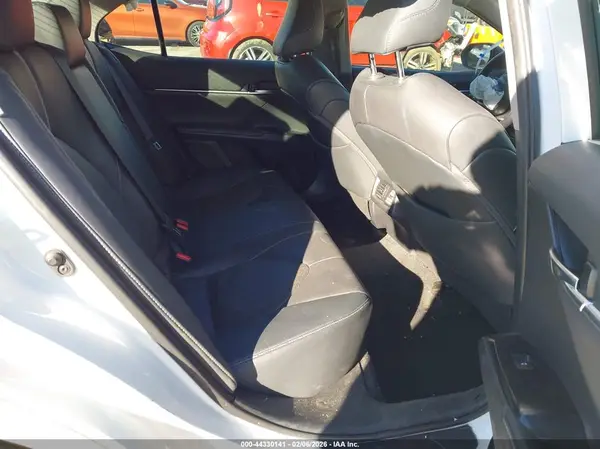 4T1B61HK8KU841381 2019 TOYOTA CAMRY - Image 8