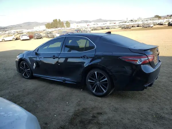 4T1B61HK8KU853935 2019 TOYOTA CAMRY - Image 2