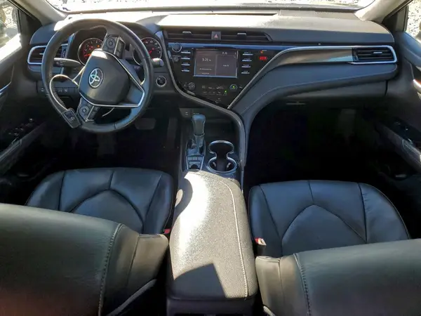 4T1B61HK9JU003584 2018 TOYOTA CAMRY - Image 8