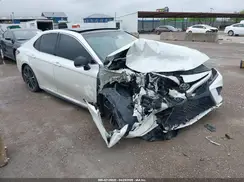 4T1B61HK9JU008977 2018 TOYOTA CAMRY