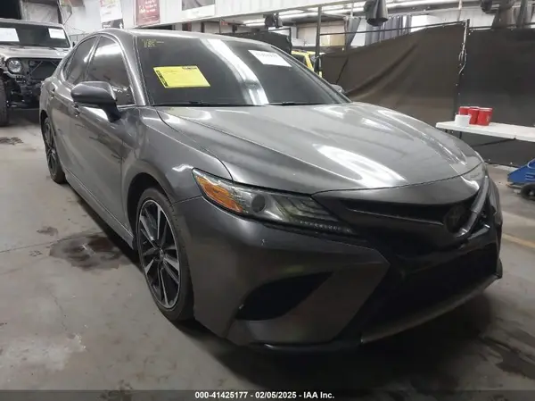 4T1B61HK9JU023799 2018 TOYOTA CAMRY - Image 1