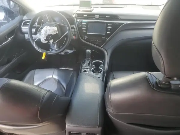 4T1B61HK9JU038979 2018 TOYOTA CAMRY - Image 8