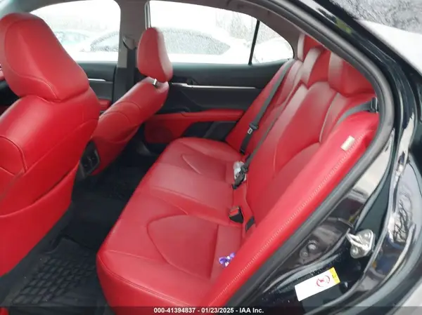 4T1B61HK9JU067754 2018 TOYOTA CAMRY - Image 8