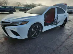 4T1B61HK9JU068886 2018 TOYOTA CAMRY