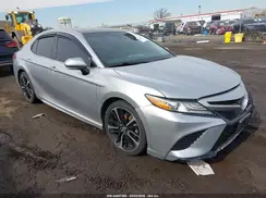 4T1B61HK9JU069052 2018 TOYOTA CAMRY