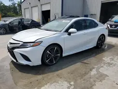 4T1B61HK9JU081976 2018 TOYOTA CAMRY