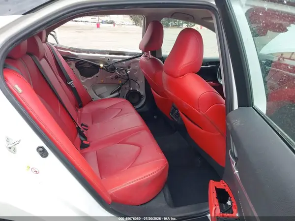 4T1B61HK9JU103359 2018 TOYOTA CAMRY - Image 8