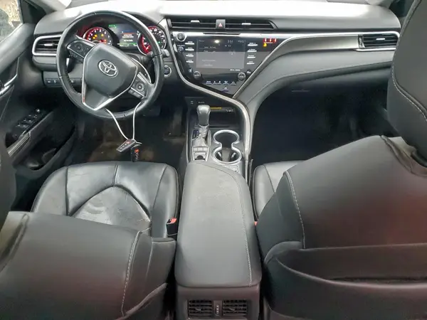 4T1B61HK9JU109257 2018 TOYOTA CAMRY - Image 8