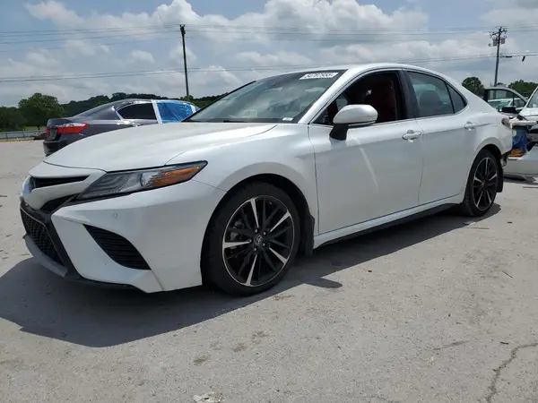 4T1B61HK9JU119416 2018 TOYOTA CAMRY - Image 1