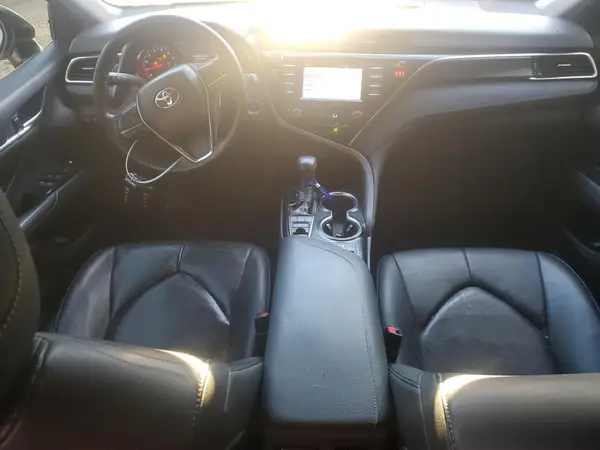 4T1B61HK9JU121814 2018 TOYOTA CAMRY - Image 8