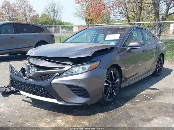 4T1B61HK9JU123126 2018 TOYOTA CAMRY - Image 2