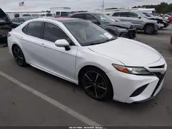 4T1B61HK9JU123482 2018 TOYOTA CAMRY