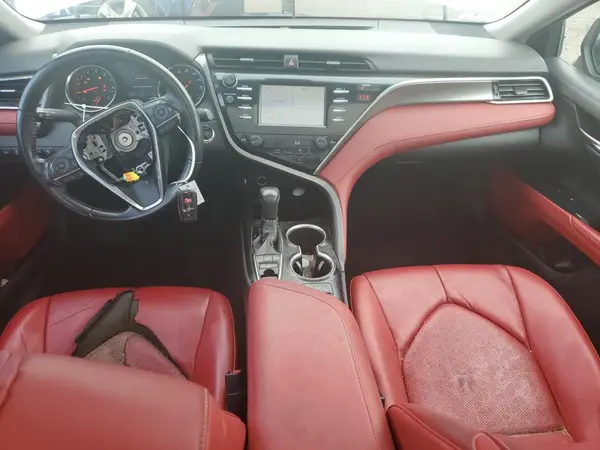 4T1B61HK9JU134045 2018 TOYOTA CAMRY - Image 8