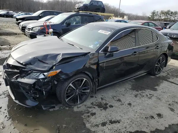 4T1B61HK9JU148091 2018 TOYOTA CAMRY - Image 1