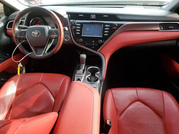 4T1B61HK9JU148091 2018 TOYOTA CAMRY - Image 8