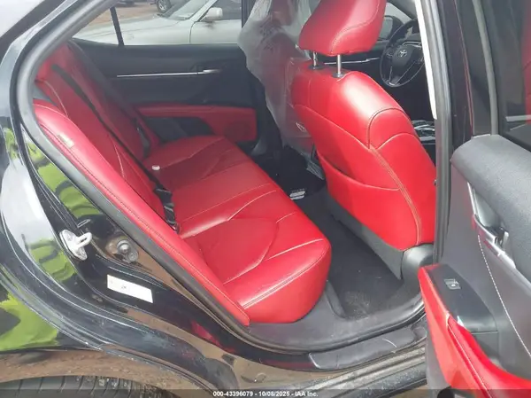 4T1B61HK9JU149239 2018 TOYOTA CAMRY - Image 8