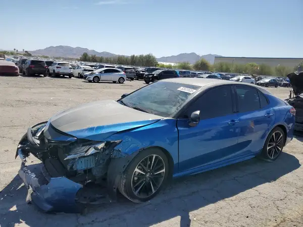 4T1B61HK9JU150763 2018 TOYOTA CAMRY - Image 1