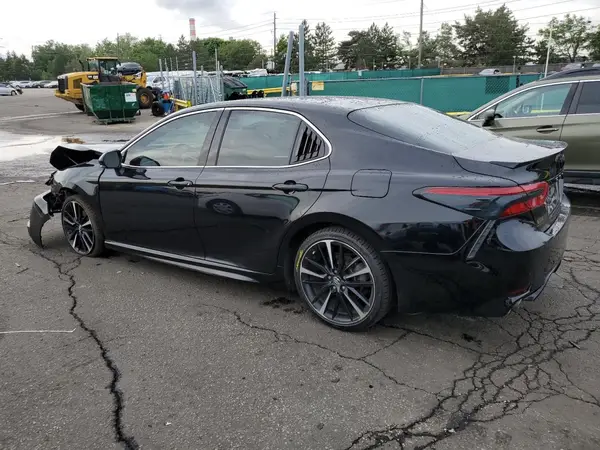 4T1B61HK9JU508590 2018 TOYOTA CAMRY - Image 2