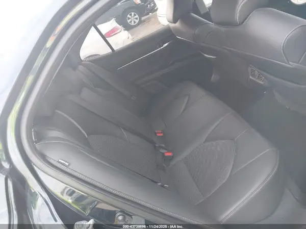 4T1B61HK9JU512848 2018 TOYOTA CAMRY - Image 8