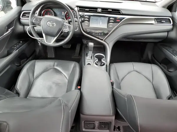 4T1B61HK9JU519394 2018 TOYOTA CAMRY - Image 8