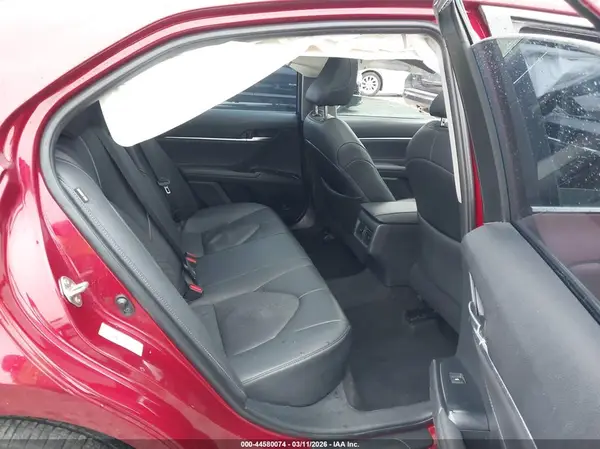 4T1B61HK9JU539743 2018 TOYOTA CAMRY - Image 8