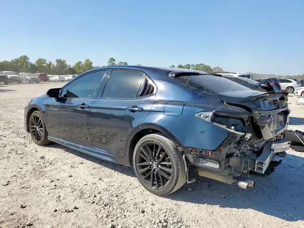 4T1B61HK9JU591339 2018 TOYOTA CAMRY - Image 2