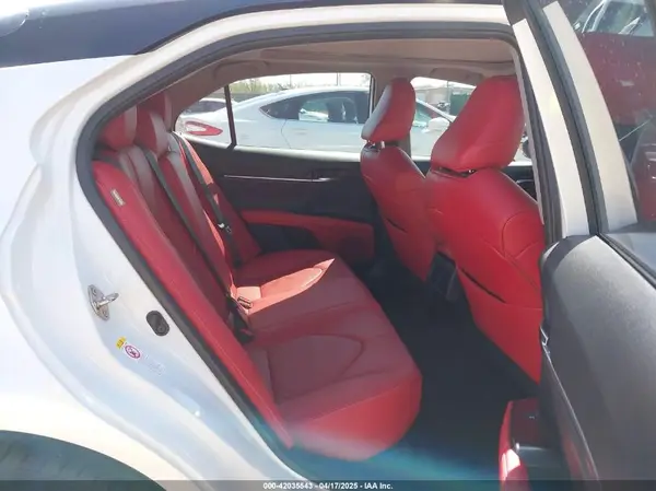 4T1B61HK9KU181206 2019 TOYOTA CAMRY - Image 8