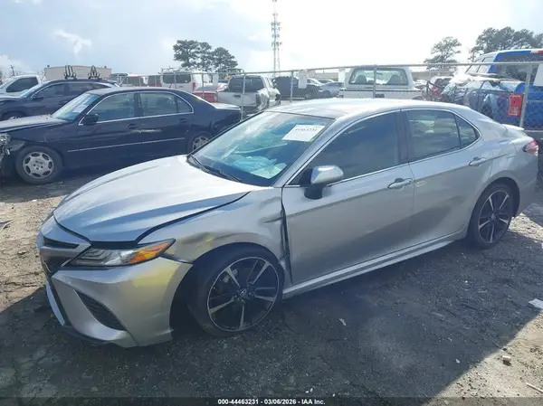 4T1B61HK9KU190813 2019 TOYOTA CAMRY - Image 2