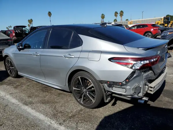 4T1B61HK9KU198393 2019 TOYOTA CAMRY - Image 2