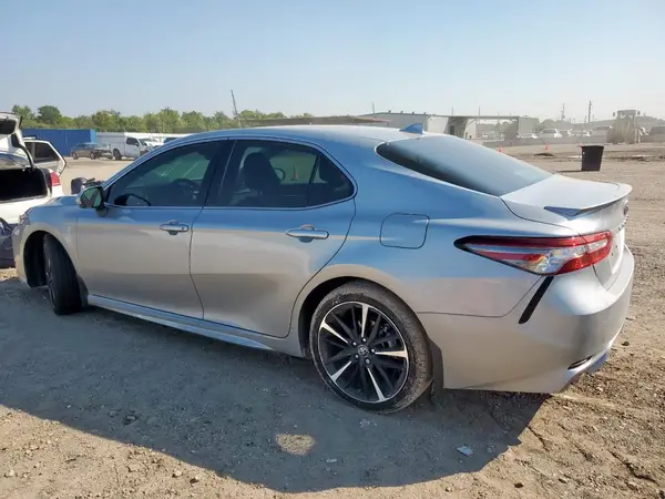4T1B61HK9KU207383 2019 TOYOTA CAMRY - Image 2