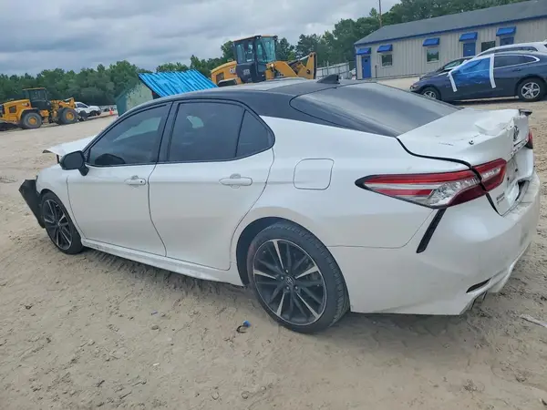 4T1B61HK9KU210106 2019 TOYOTA CAMRY - Image 2