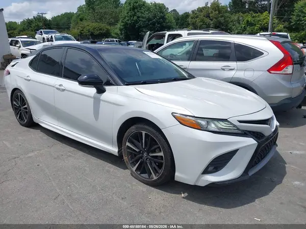 4T1B61HK9KU213880 2019 TOYOTA CAMRY - Image 1