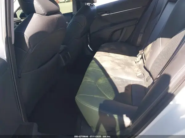 4T1B61HK9KU217637 2019 TOYOTA CAMRY - Image 8