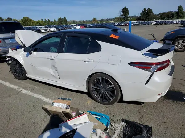 4T1B61HK9KU234485 2019 TOYOTA CAMRY - Image 2